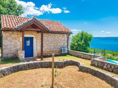 Rural House for 2 With Private Pool, Outdoor Kitchen, Fenced Garden & Sea View