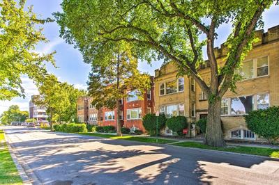 Historic Oak Park Apartment ~ 8 Mi to Downtown