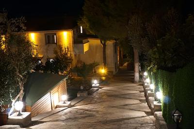 Erythros Boutique Hotel