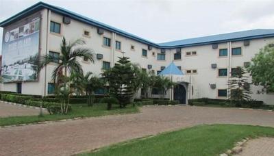 Blue Island Hotel And Suites