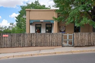 Laughing Llama - Luxury Home Two Blocks From The Plaza