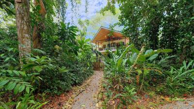 Dragonfly Beachfront Villas