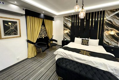 Grand Berkshire Signature Hotel