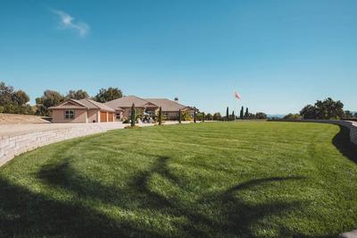 Mermaid by Avantstay Private Estate w/ Pool, Volleyball & Arcade!