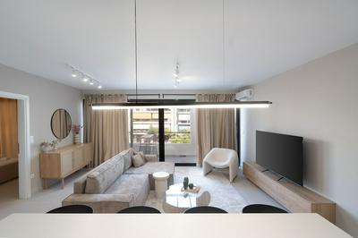 LIV - Deluxe 2BD Apartment in Athens