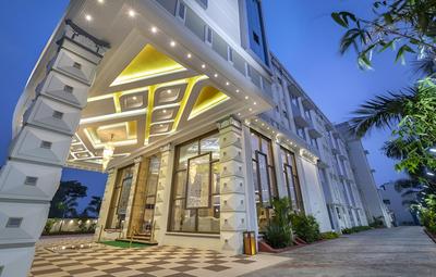 Hotel Arjunaa