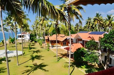 Pura Vida Varkala