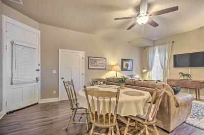 Quaint Apartment in Historic Georgetown!
