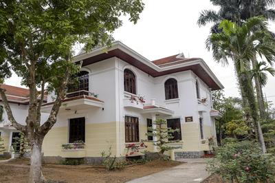 Van Xuan Royal Hotel