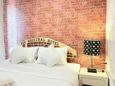 Bangkok River Loka Hotel