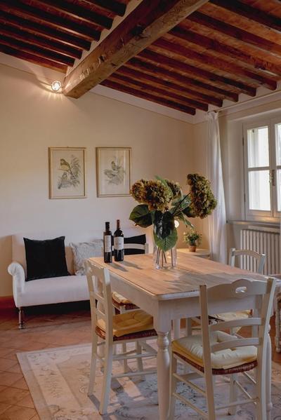 Pietro Farmhouse Apartment in Wine Resort in Lucca