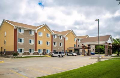 Quality Suites St. Joseph