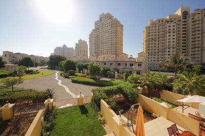 Al Hamra Village Holiday Apartments