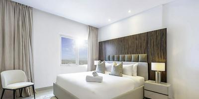 LUX  The Bonnington JLT Suite 2