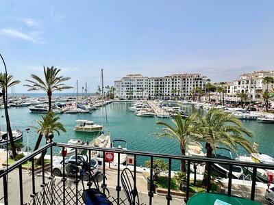 Sea View Loft in La Duquesa Beachfront