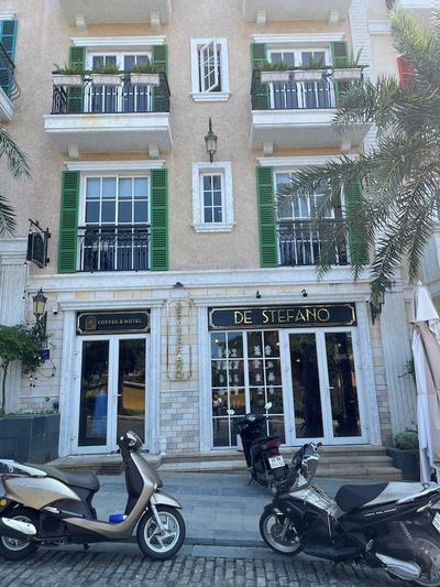 De Stefano Coffee and Hotel