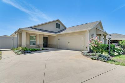 < 1 Mi to Brownwood Paddock Square: Home w/ Patio!
