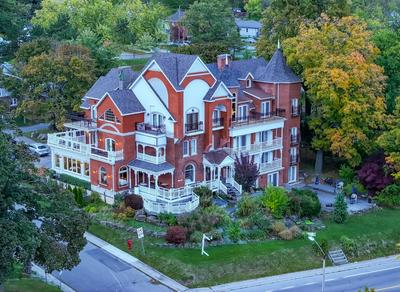 Niagara Grandview Boutique hotel
