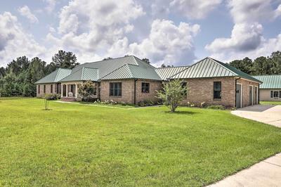Spacious Elko Home - 6 Mi to Georgia Fairgrounds!
