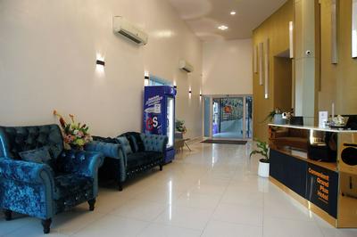 Convenient Grand Plus Hotel Suvarnabhumi