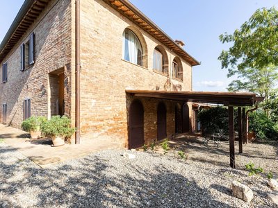 360 Degree View of the Tuscan