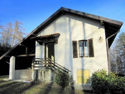 Farmhouse in Verbania With Mountain Views