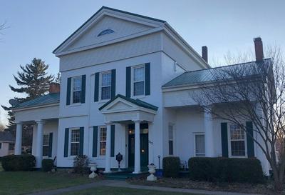 Munro House B And B