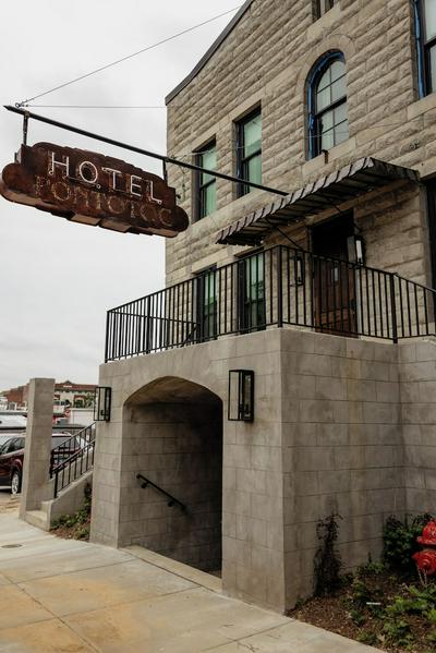 Hotel Pontotoc