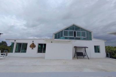 Khao Chi Chan Resort