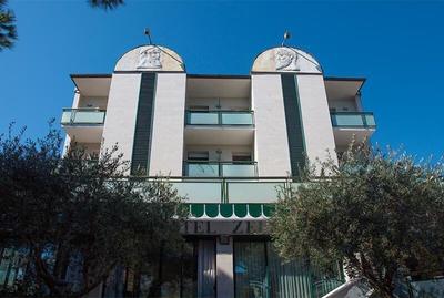 Hotel Zeus