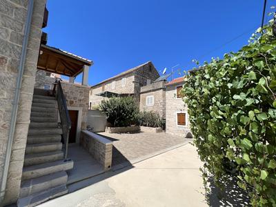 House Morko1