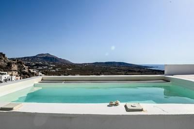 Amphora Helios Gem - Private Jacuzzi and Views