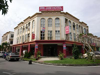 JAM Hotel near ERL Salak Tinggi Sepang