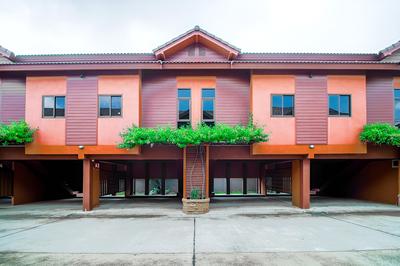 OYO 535 Phadaeng Hotel