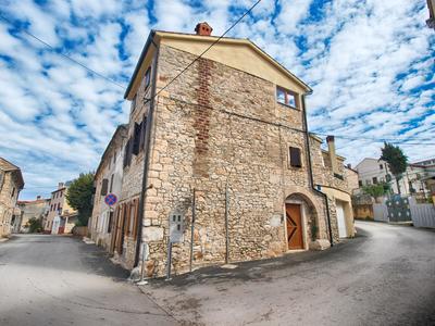 House 1599