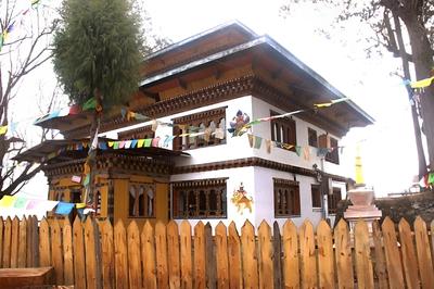 Thegchen Phodrang Lodge