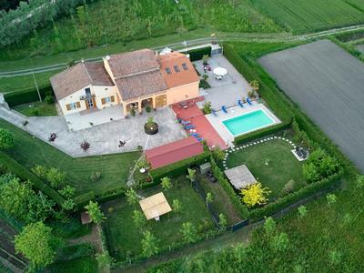 Lagoonside Elegance With Sauna