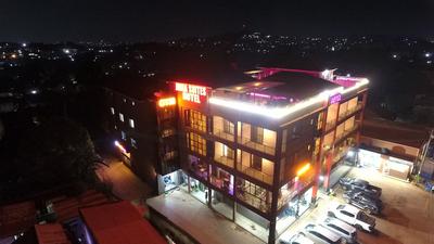Jinna Suites Hotel