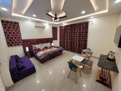 Regalia Home