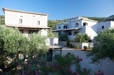 Melitsina Village Hotel