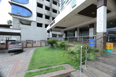 The Horizon Hotel Surat