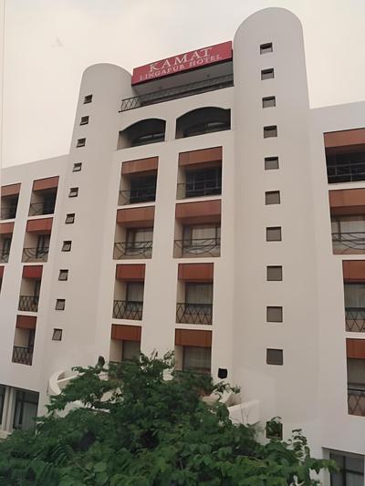 Kamat Lingapur Hotel