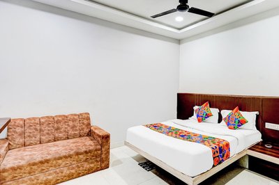 Fabhotel P2 And Resort