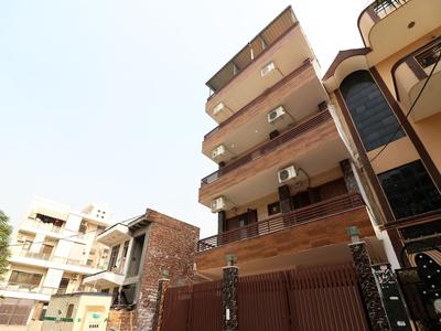 OYO 23320 Hotel Ozone