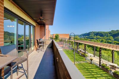 Downtown Lynchburg Condo w/ Balcony: Walk to River