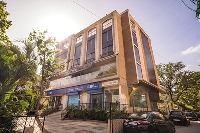 HOTEL THE GRAND TARA