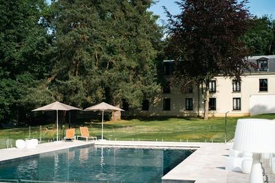 Demeures de campagne Domaine de Maffliers – Novotel