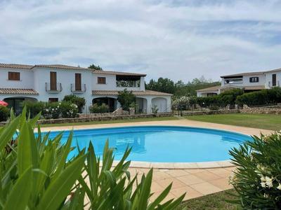 Luisa Apartment In Budoni Shared Pool