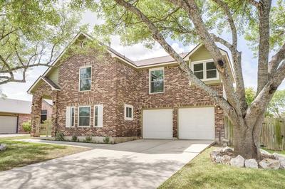 Hot Tub & Game Room: Spacious Live Oak Home!
