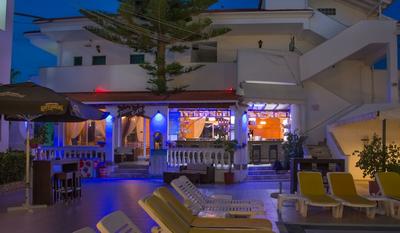Chandris Apartments